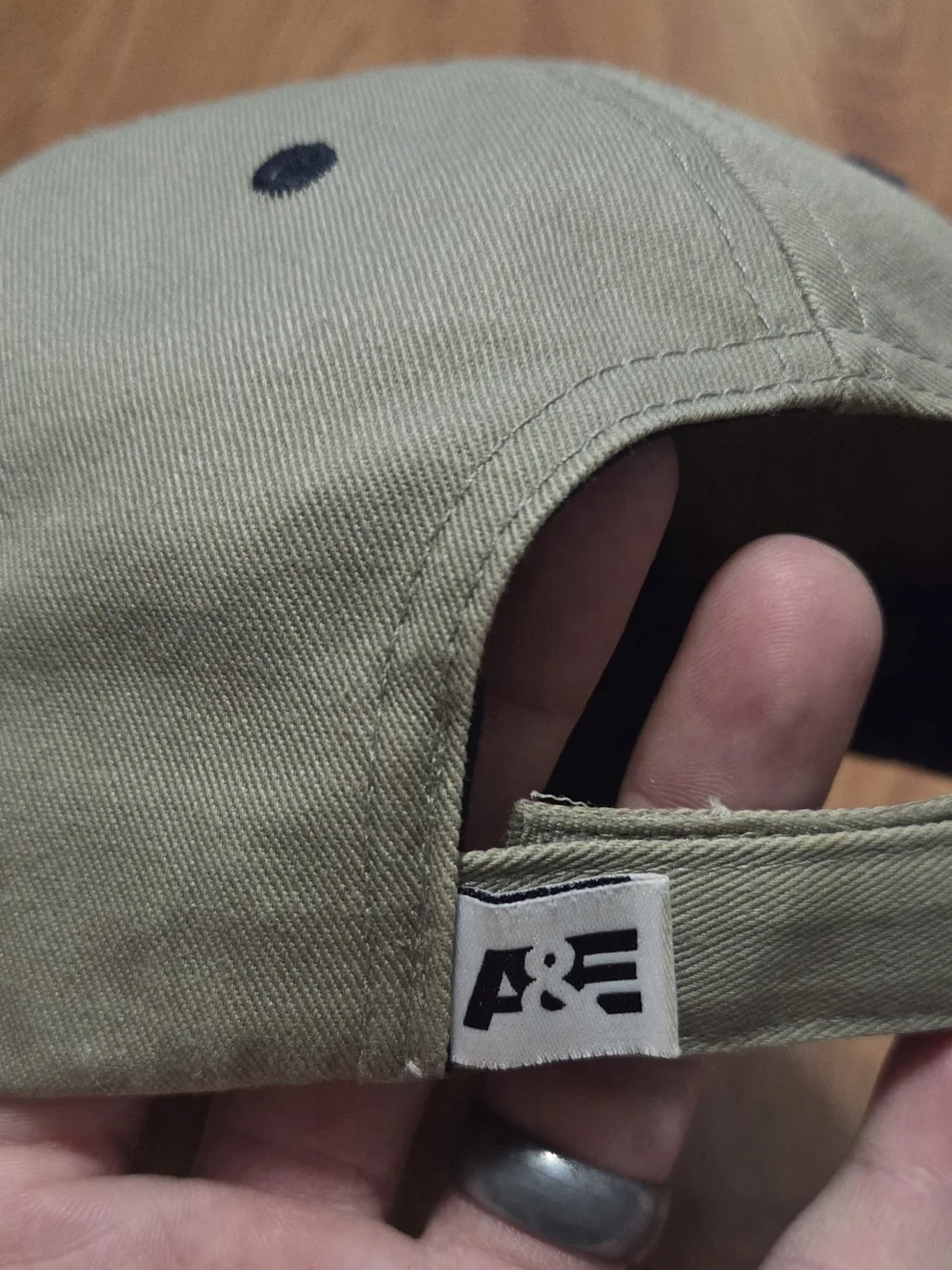 Duck Dynasty A&E Embroidered Adjustable Baseball Cap Hat Khaki Black Hunting